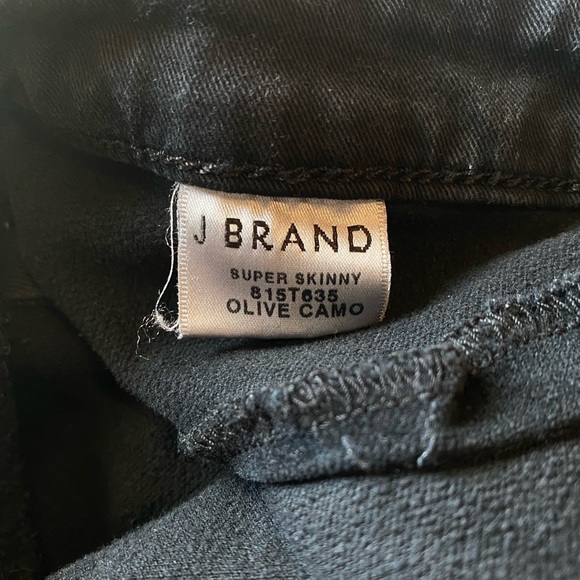 J Brand Super Skinny Olive Velvet Camo Pants, Size 30 - Picture 3 of 8